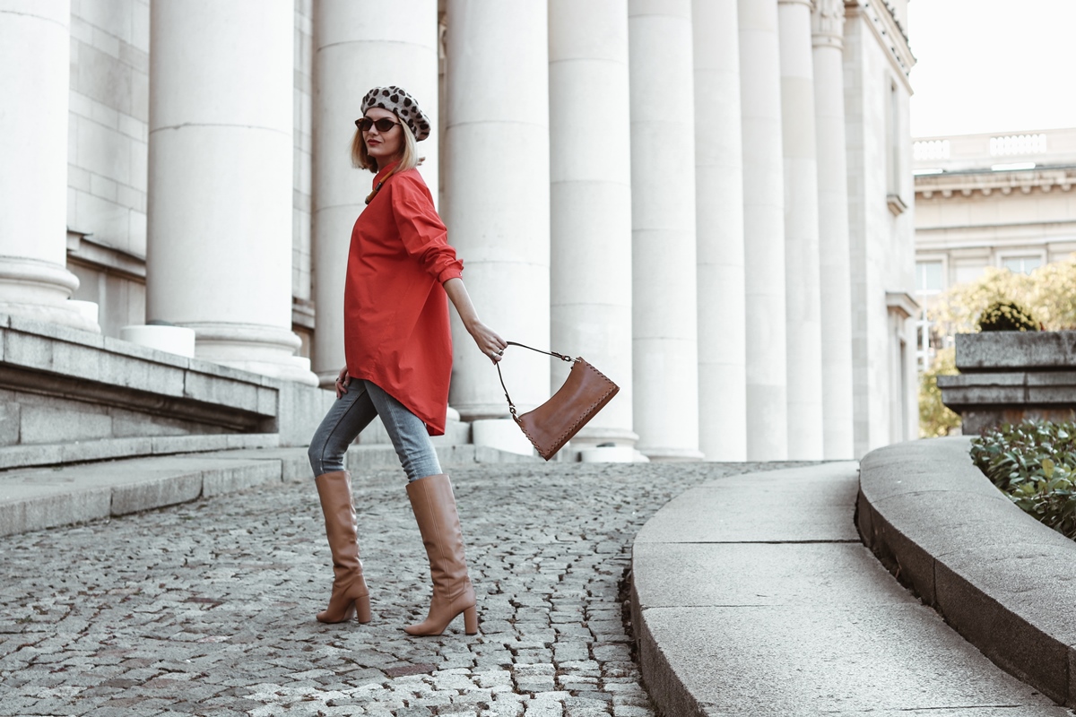 Red Oversized Shirt and French Beret Autumn Outfit