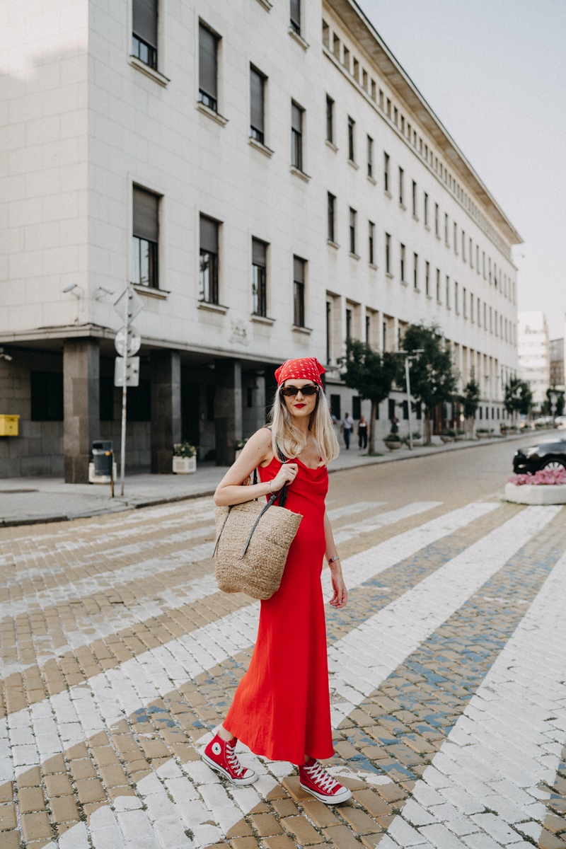 red-slip-dress-zara-converse-sneakers-bandana-outfit